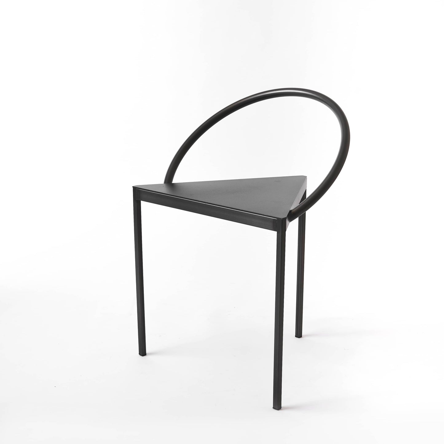TRIANGOLO CHAIR BLACK