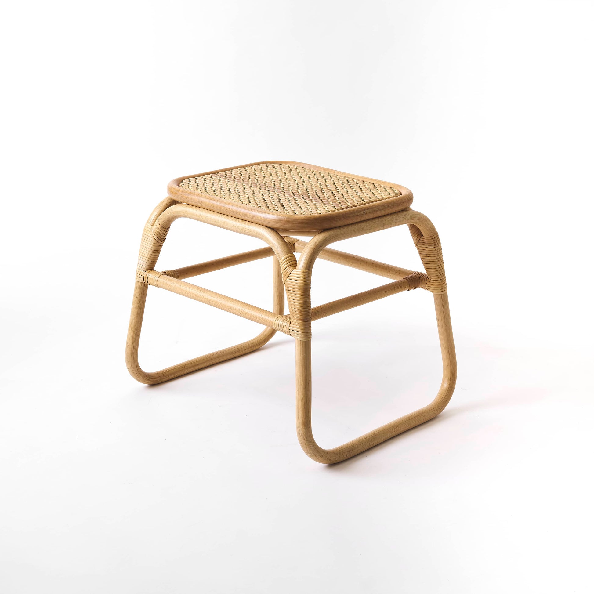 SOU Services｜Rental Chair : MR Stool by Tou